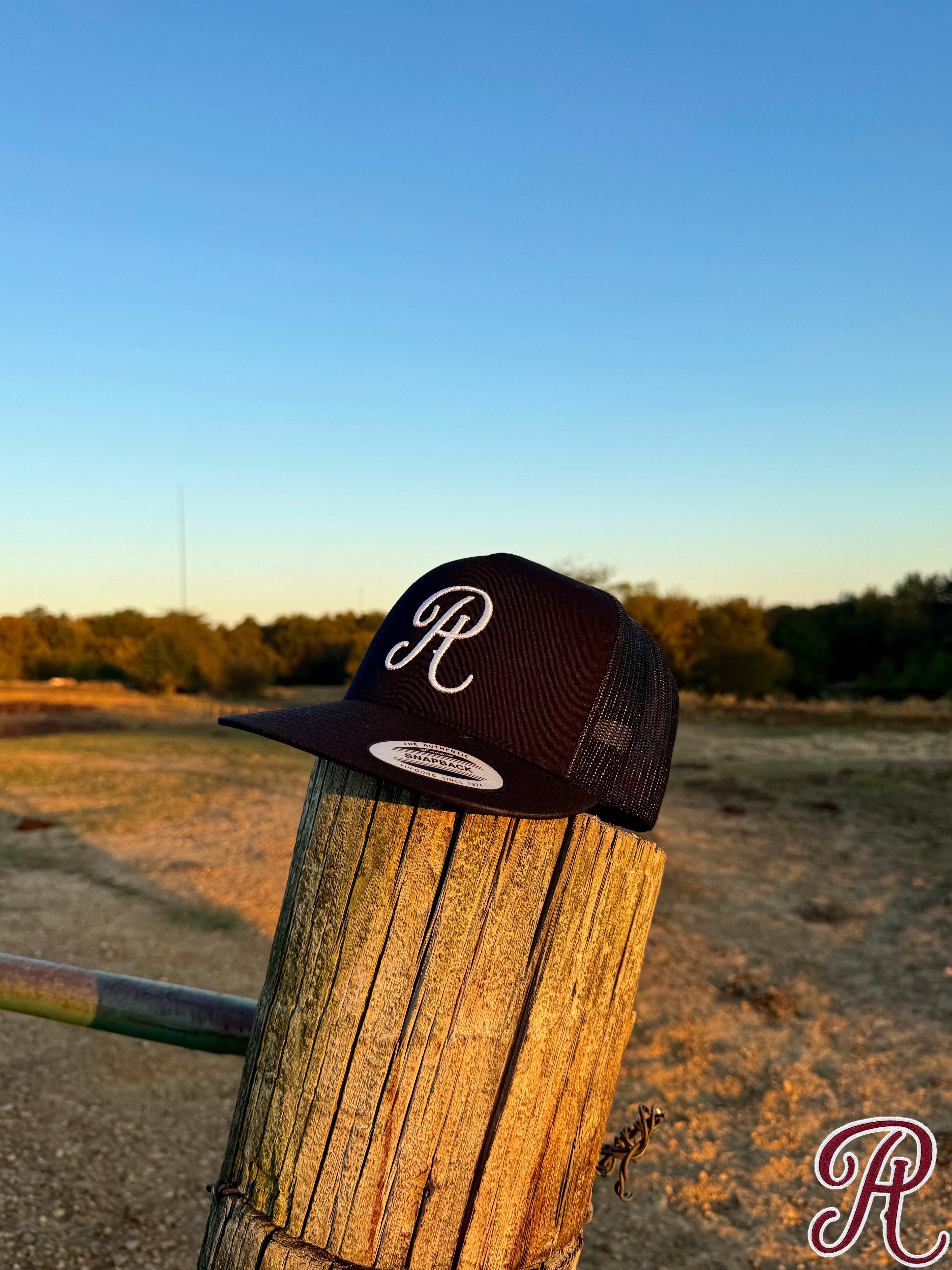 CLASIC CAPS